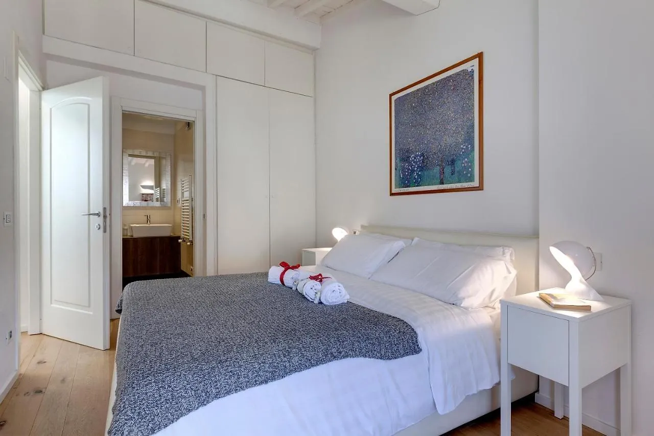 Margot Apartment By Mamo Florence 0*,