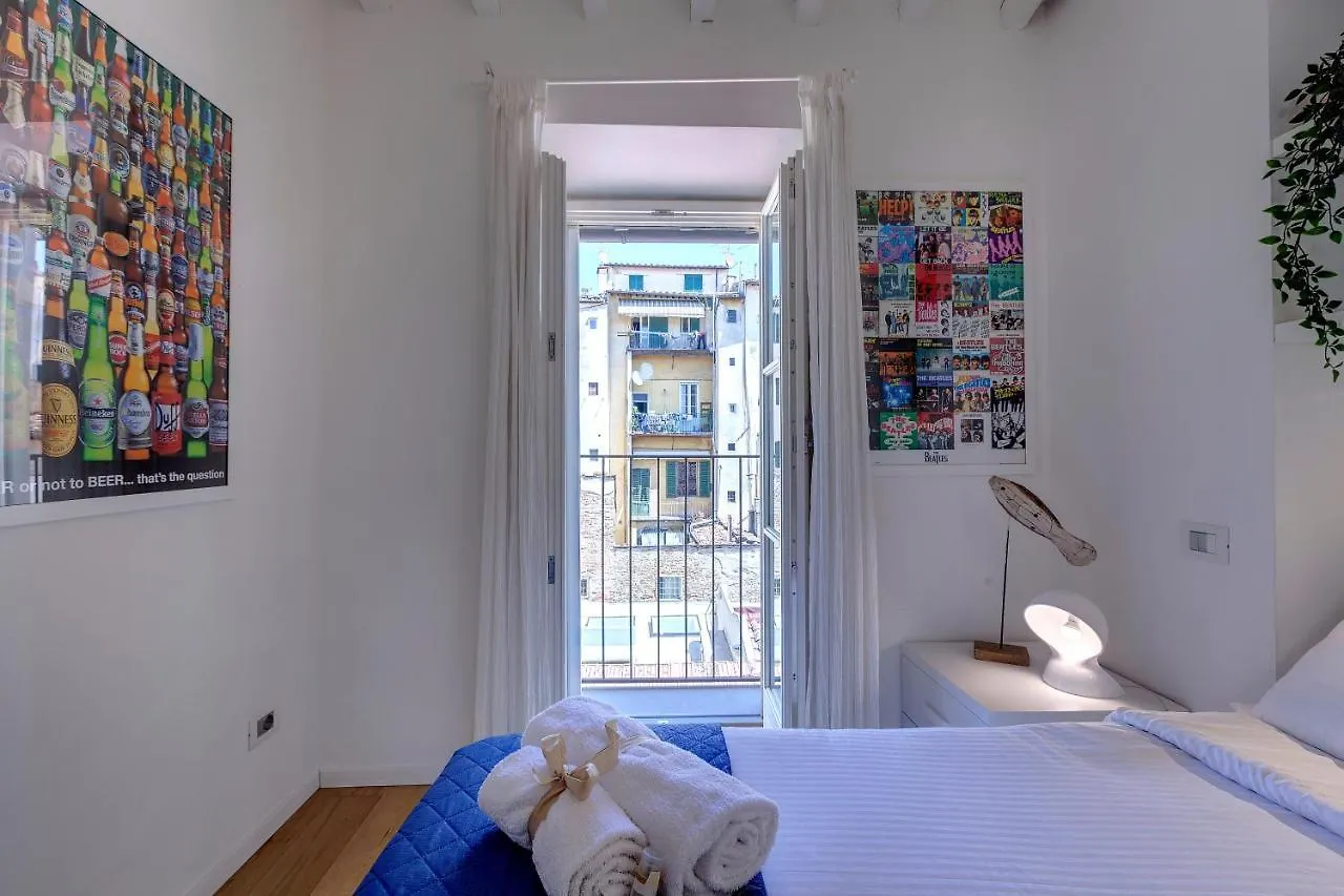 Margot Apartment By Mamo Florence